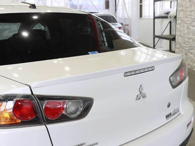 三菱 ランサー ２．０ ＧＳＲ Ｘ ４ＷＤ H22年 (関東) 99