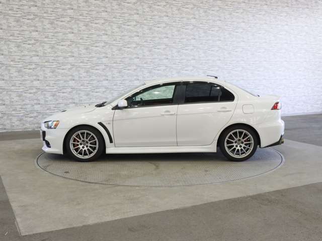 三菱 ランサー ２．０ ＧＳＲ Ｘ ４ＷＤ H22年 (関東) 99