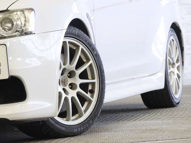 三菱 ランサー ２．０ ＧＳＲ Ｘ ４ＷＤ H22年 (関東) 99