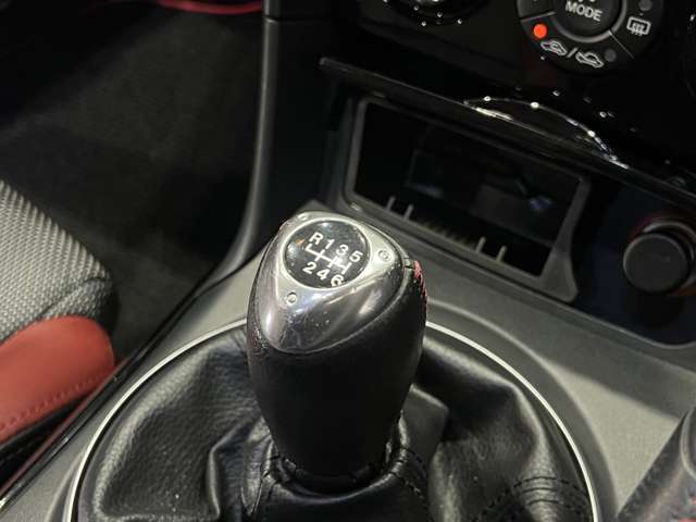 マツダ ＲＸ−８ スピリットＲ H24年 (関東) 99