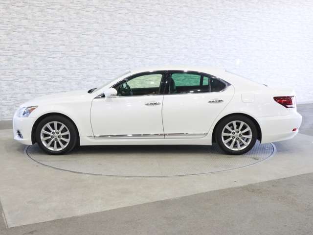 レクサス ＬＳ４６０ バージョンＣ　Ｉパッケージ H25年 (関東) 99