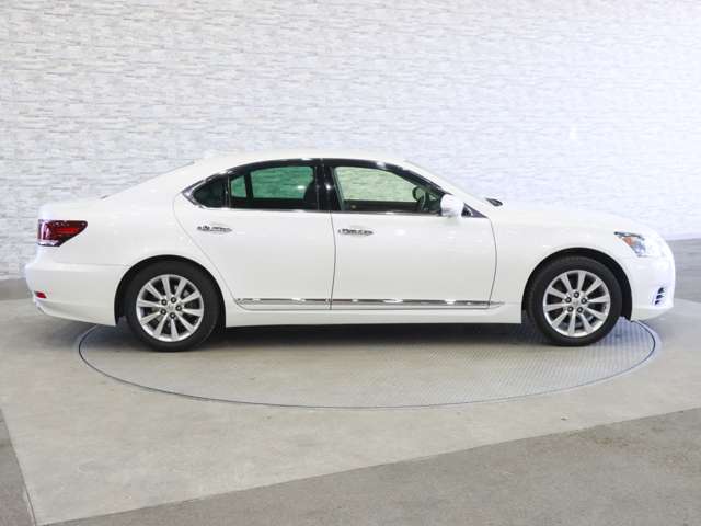 レクサス ＬＳ４６０ バージョンＣ　Ｉパッケージ H25年 (関東) 99