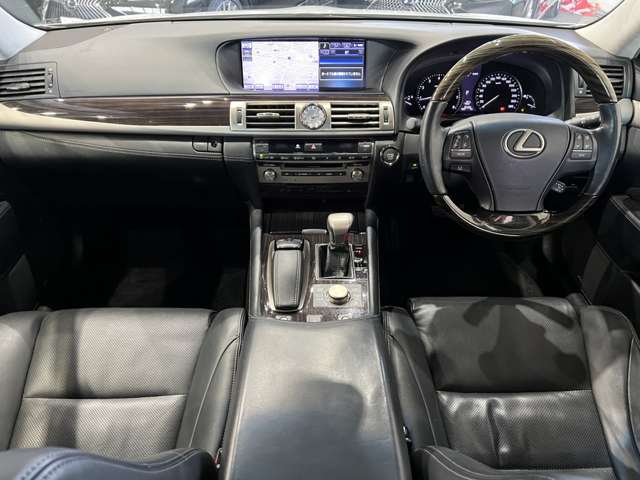 レクサス ＬＳ４６０ バージョンＣ　Ｉパッケージ H25年 (関東) 99
