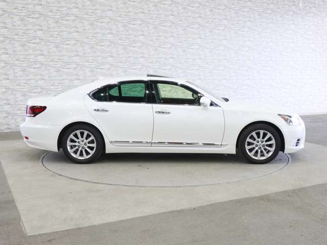 レクサス ＬＳ４６０ バージョンＣ　Ｉパッケージ H25年 (関東) 99