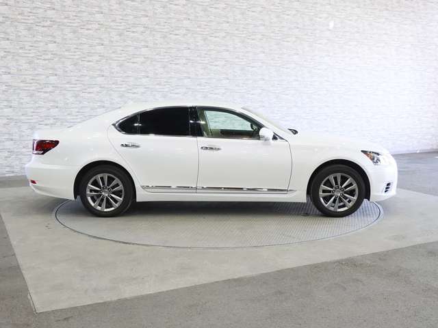 レクサス ＬＳ４６０ バージョンＬ H25年 (関東) 99