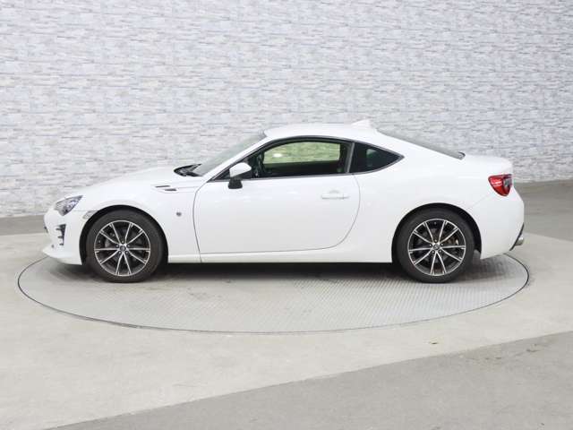 トヨタ ８６ ２．０ ＧＴ H29年 (関東) 99