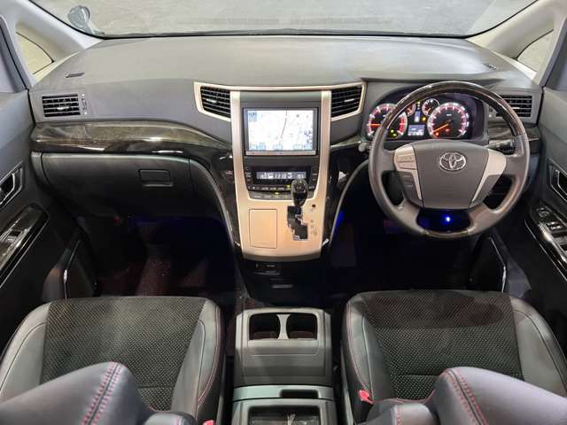 トヨタ ヴェルファイア ２．４Ｚ　ゴールデンアイズ H26年 (関東) 99