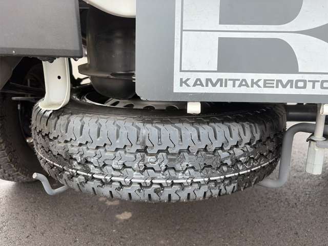 ダイハツ ハイゼットトラック ６６０ スタンダード ３方開 ４ＷＤ R5年 (九州・沖縄) 99