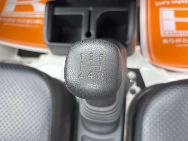 ダイハツ ハイゼットトラック ６６０ スタンダード ３方開 ４ＷＤ R5年 (九州・沖縄) 99