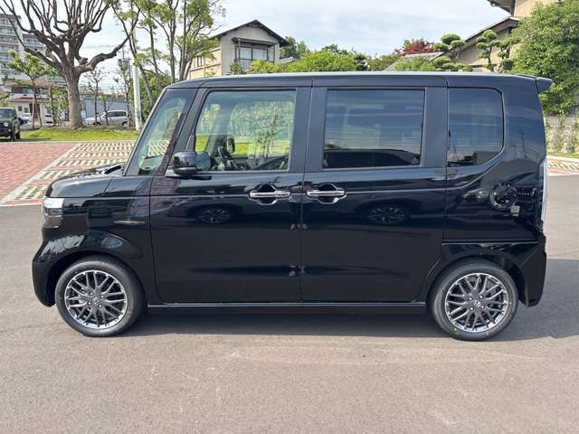 ホンダ Ｎ　ＢＯＸ カスタム ６６０ ターボ R8年 (九州・沖縄) 99