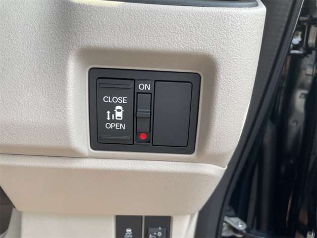 ホンダ Ｎ　ＢＯＸ ６６０ R8年 (九州・沖縄) 99