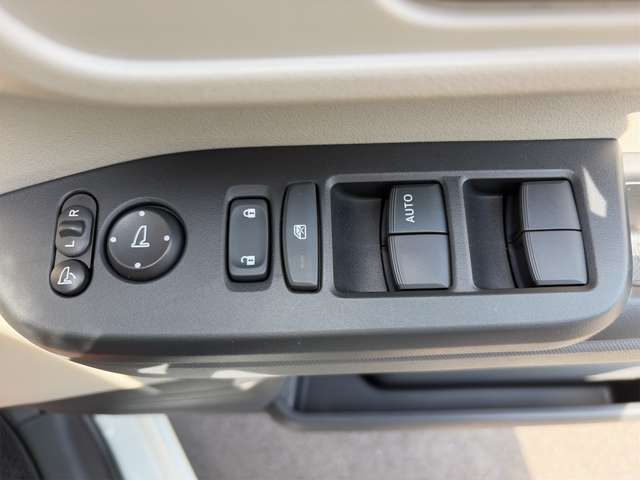 ホンダ Ｎ　ＢＯＸ ６６０ R7年 (九州・沖縄) 99