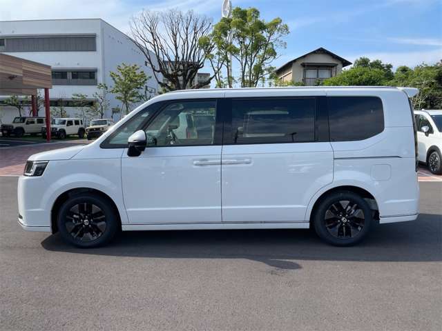 ホンダ ステップワゴン　ハイブリッド ２．０ Ｅ：ＨＥＶ スパーダ R8年 (九州・沖縄) 99