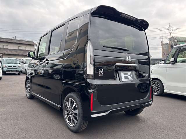 ホンダ Ｎ　ＢＯＸ カスタム ６６０ R8年 (九州・沖縄) 99
