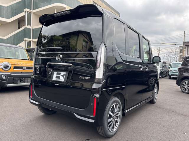 ホンダ Ｎ　ＢＯＸ カスタム ６６０ R8年 (九州・沖縄) 99