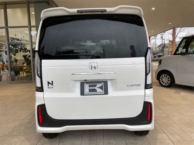 ホンダ Ｎ　ＢＯＸ カスタム ６６０ ターボ R8年 (九州・沖縄) 99