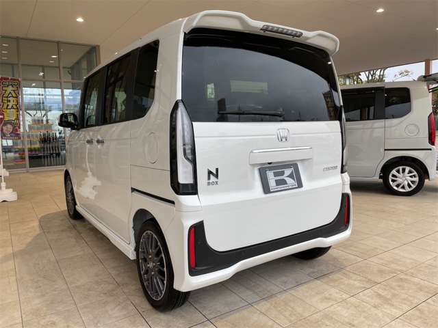 ホンダ Ｎ　ＢＯＸ カスタム ６６０ ターボ R8年 (九州・沖縄) 99