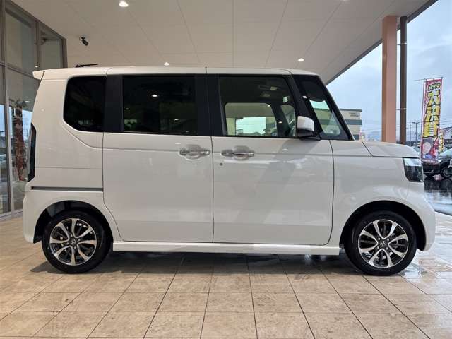 ホンダ Ｎ　ＢＯＸ カスタム ６６０ R8年 (九州・沖縄) 99