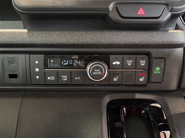 ホンダ Ｎ　ＢＯＸ カスタム ６６０ R8年 (九州・沖縄) 99