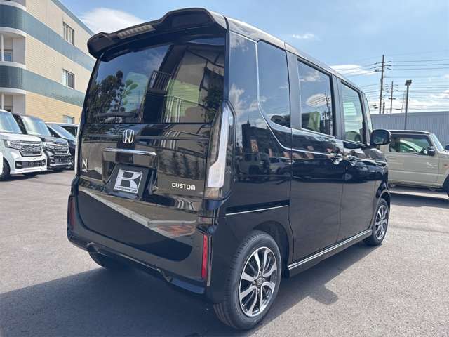 ホンダ Ｎ　ＢＯＸ カスタム ６６０ R8年 (九州・沖縄) 99
