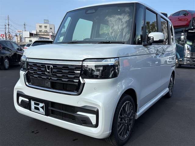 ホンダ Ｎ　ＢＯＸ カスタム ６６０ ターボ R8年 (九州・沖縄) 99
