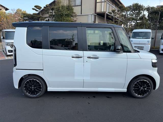 ホンダ Ｎ　ＢＯＸ カスタム ６６０ ターボ R8年 (九州・沖縄) 99