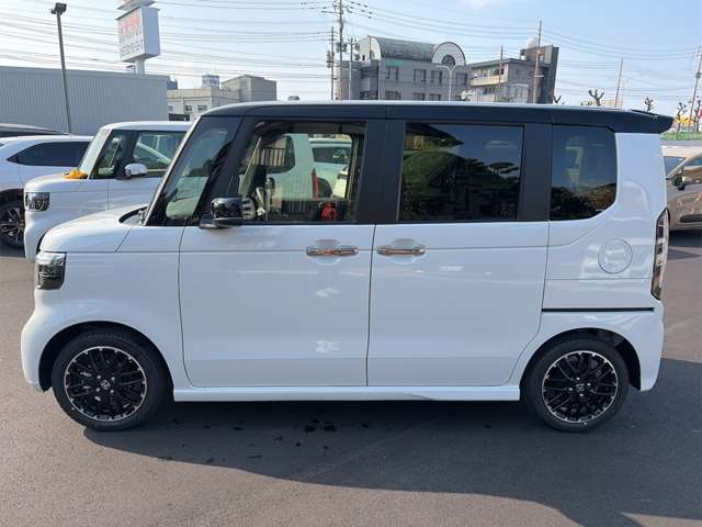ホンダ Ｎ　ＢＯＸ カスタム ６６０ ターボ R8年 (九州・沖縄) 99