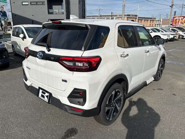 トヨタ ライズ　ハイブリッド ハイブリッド １．２ Ｚ R7年 (九州・沖縄) 99