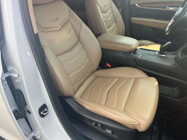 キャデラック ＸＴ５　クロスオーバー プラチナム ４ＷＤ H30年 (東海) 99