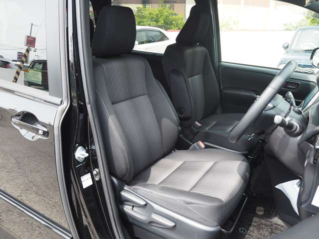 トヨタ ヴォクシー ２．０ ＺＳ H29年 (甲信越・北陸) 99