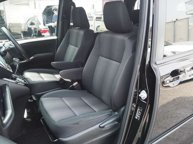 トヨタ ヴォクシー ２．０ ＺＳ H29年 (甲信越・北陸) 99