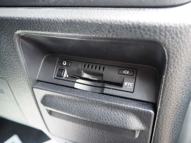トヨタ ヴォクシー ２．０ ＺＳ H29年 (甲信越・北陸) 99