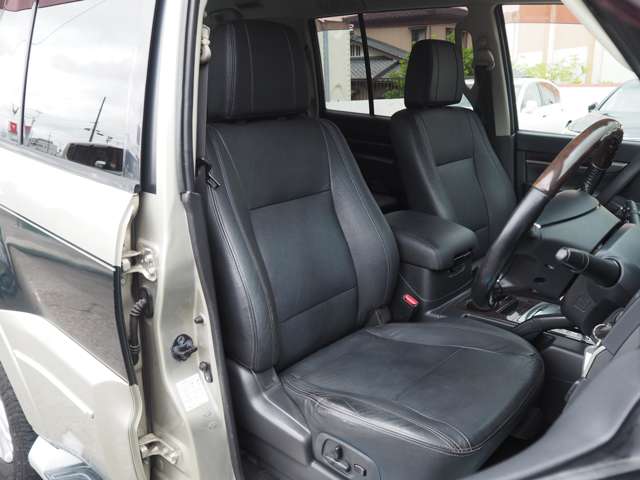 三菱 パジェロ ３．２ ロング スーパーエクシード ディーゼルターボ ４ＷＤ H26年 (甲信越・北陸) 99