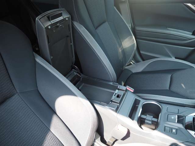 スバル インプレッサＧ４ ２．０ Ｉ－Ｌ アイサイト ４ＷＤ H29年 (甲信越・北陸) 99
