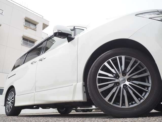 日産 エルグランド ２．５ ２５０ハイウェイスター プレミアム ４ＷＤ H26年 (甲信越・北陸) 99