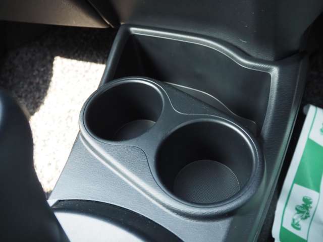 トヨタ アクア １．５ Ｌ H25年 (甲信越・北陸) 99