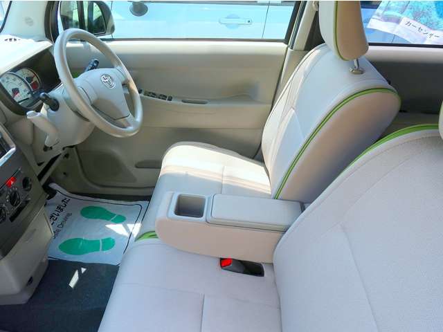 トヨタ ピクシス　スペース ６６０ Ｌ H27年 (関東) 99