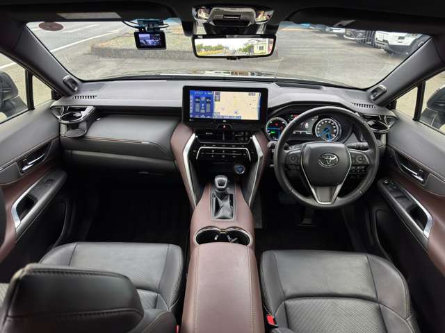 トヨタ ハリアー　ハイブリッド ２．５ ハイブリッド Ｅ－ＦＯＵＲ Ｚ レザーパッケージ ４ＷＤ R4年 (東海) 99