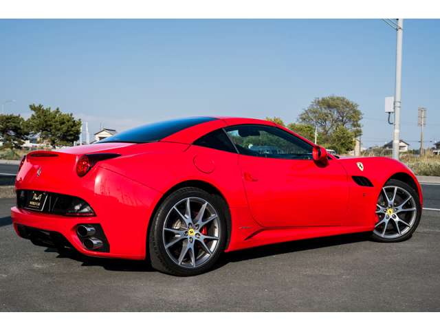 フェラーリ カリフォルニア Ｆ１ ＤＣＴ H21年 (東海) 99