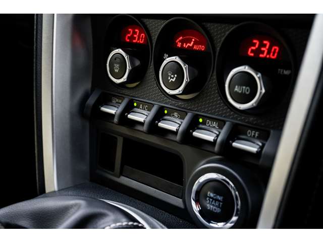 トヨタ ８６ ２．０ ＧＴ リミテッド H27年 (東海) 99