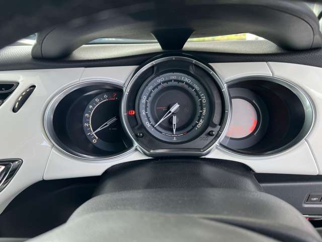 シトロエン ＤＳ３ スポーツシック H24年 (東海) 99