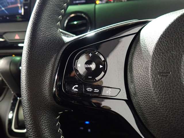 ホンダ Ｎ　ＢＯＸ カスタム ６６０ Ｌ ターボ R5年 (近畿) 99