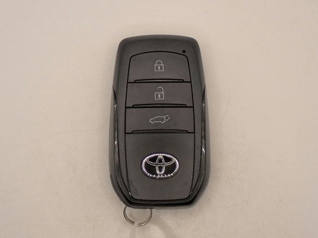 トヨタ クラウン　スポーツ　ハイブリッド ２．５ Ｚ Ｅ－ＦＯＵＲ ４ＷＤ R6年 (近畿) 99