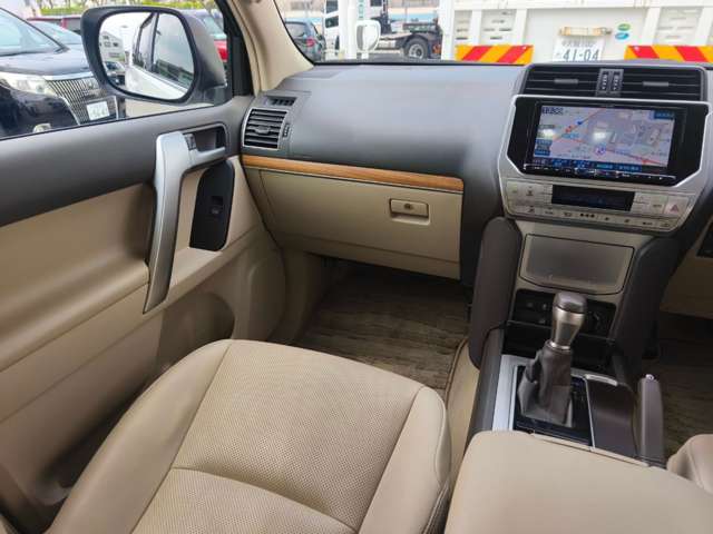 トヨタ ランドクルーザープラド ２．８ ＴＸ Ｌパッケージ ディーゼルターボ ４ＷＤ R5年 (近畿) 99