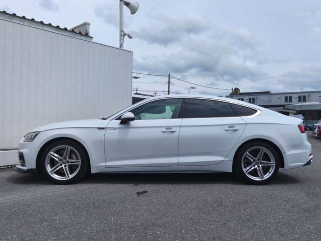アウディ Ａ５　スポーツバック ２．０ ＴＦＳＩ クワトロ スポーツ Ｓラインパッケージ ４ＷＤ H29年 (近畿) 99