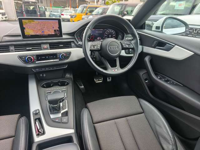 アウディ Ａ５　スポーツバック ２．０ ＴＦＳＩ クワトロ スポーツ Ｓラインパッケージ ４ＷＤ H29年 (近畿) 99
