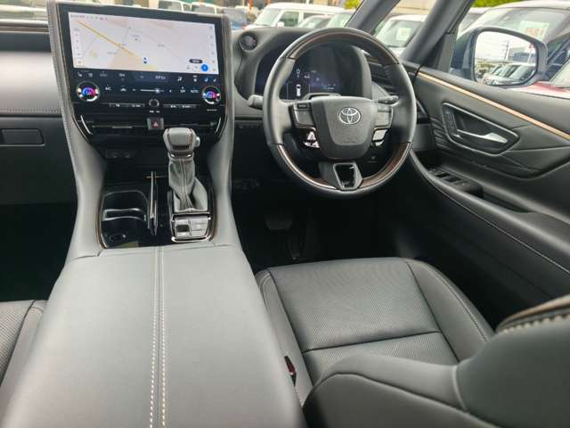 トヨタ アルファード ２．５ Ｚ R7年 (近畿) 99