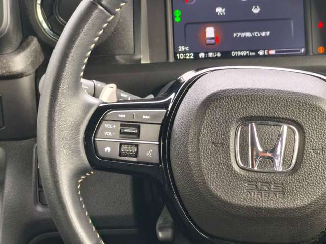 ホンダ Ｎ　ＢＯＸ カスタム ６６０ ターボ コーディネートスタイル ２トーン R6年 (近畿) 99