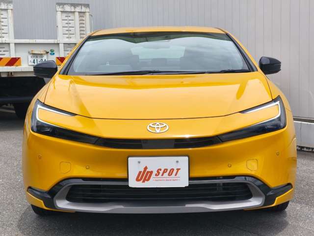 トヨタ プリウス ２．０ Ｚ R5年 (近畿) 99