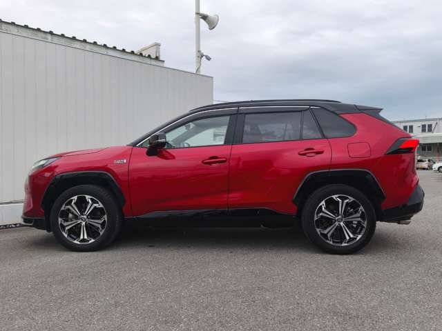 トヨタ ＲＡＶ４　ＰＨＶ ２．５ プラグインハイブリッド Ｚ Ｅ－ＦＯＵＲ ４ＷＤ R5年 (近畿) 99